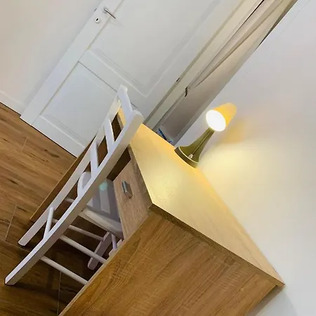 Casa Geoross アパート