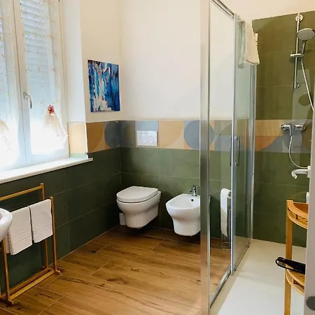 Casa Geoross * فيرونا